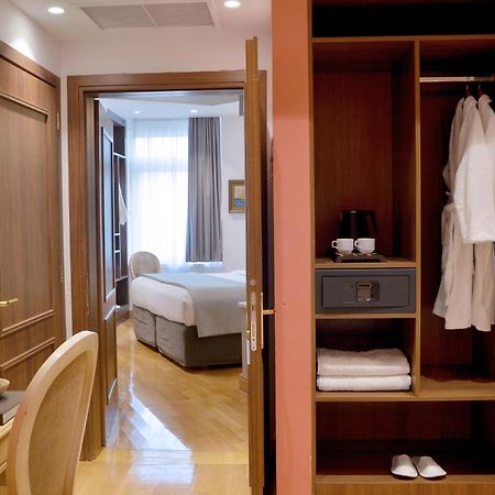 Acropolian Spirit Boutique Hotel Athens Exterior photo